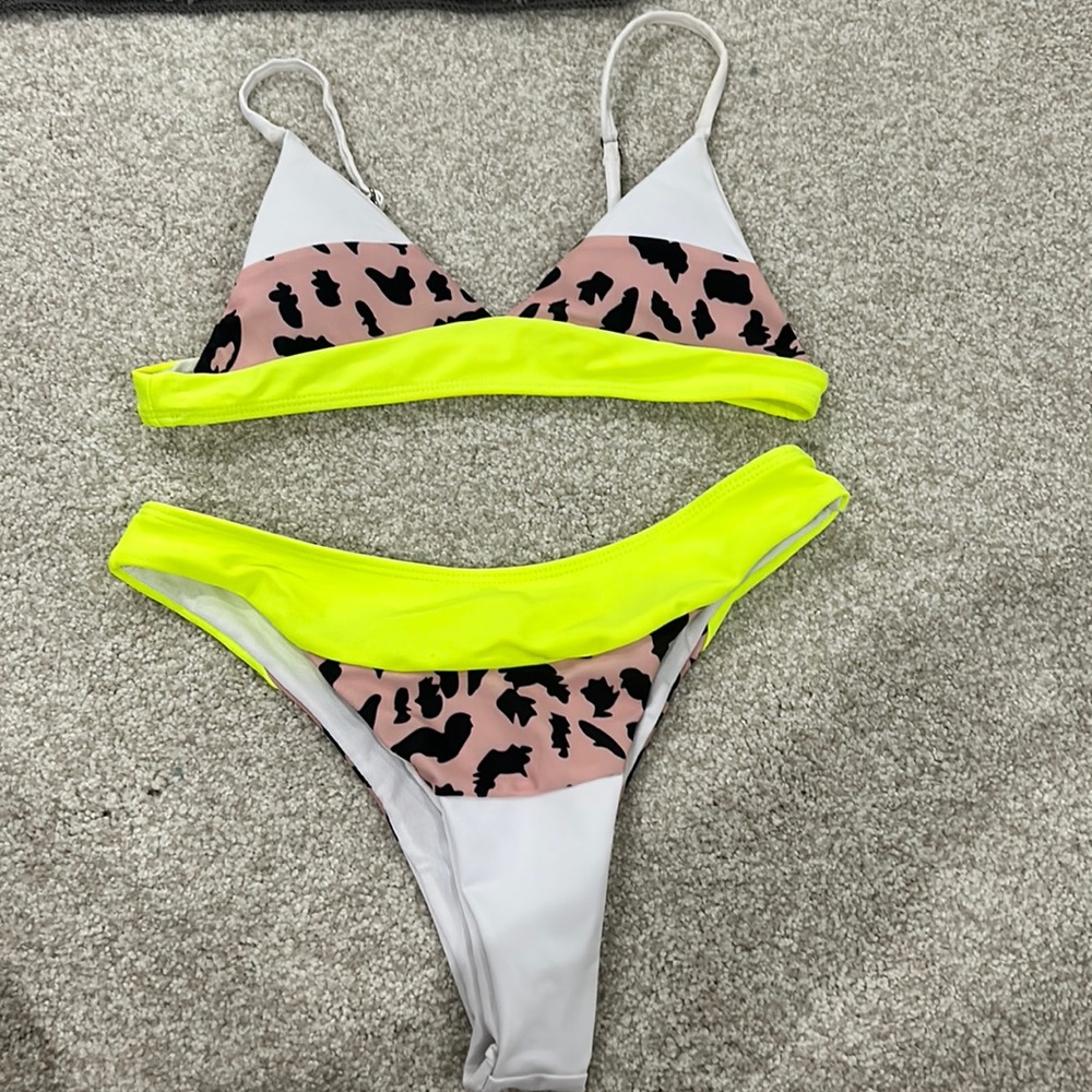 Bikini